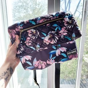 Steve Madden crossbody bag